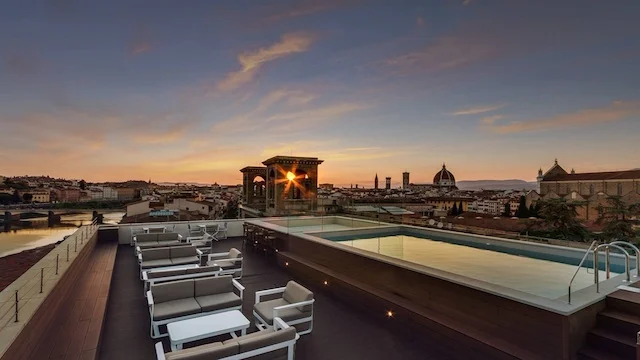 Plaza Hotel Lucchesi (4*)