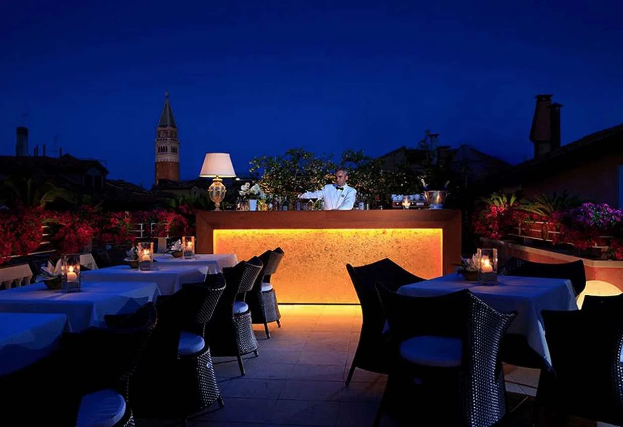 Hotel A La Commedia (4 Star)