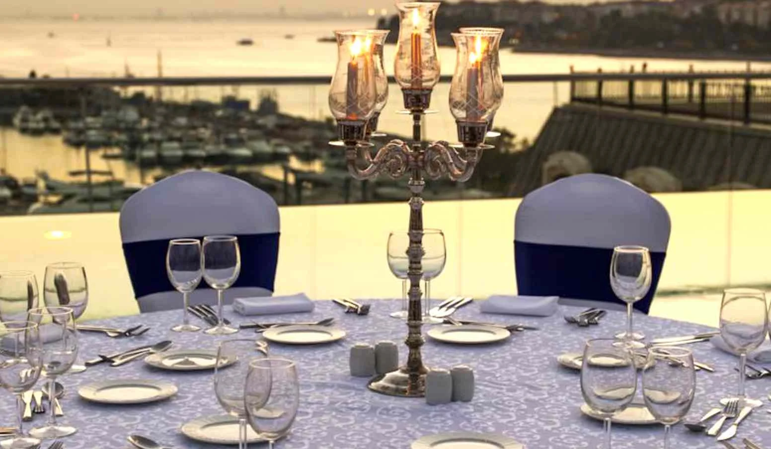 Wyndham Grand Istanbul Kalamış Marina Hotel (5 Star)