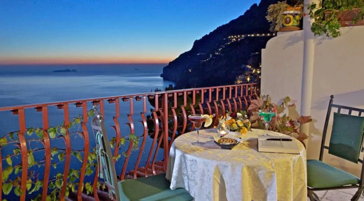 Hotel Eden Roc Suites (4 Star)