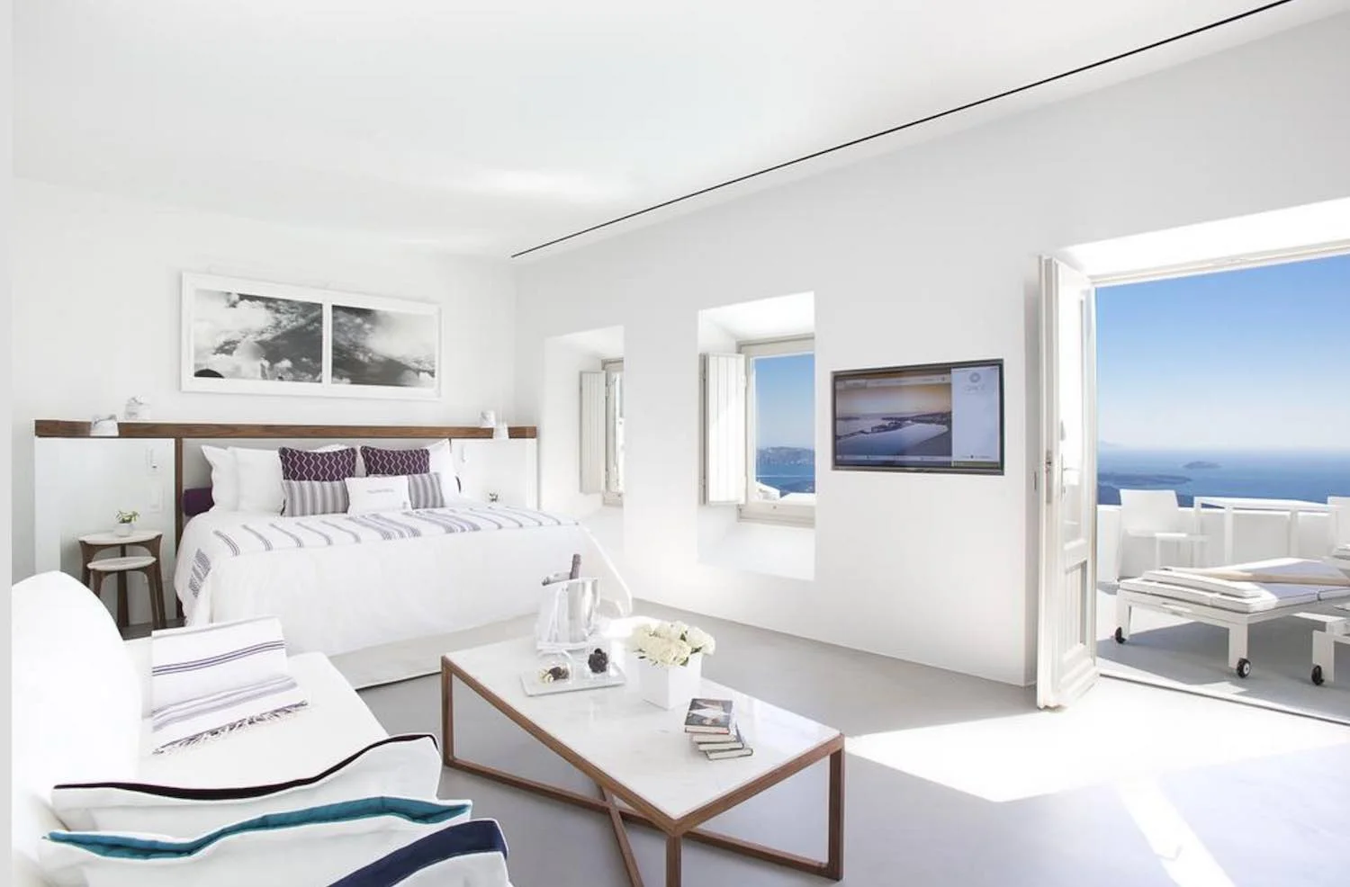 Grace Hotel Santorini, Auberge Resorts Collection (5 Star)