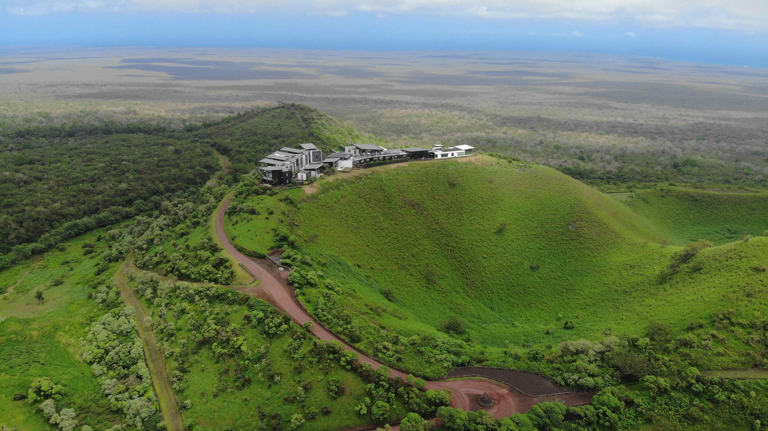 Pikaia Lodge Volcano View.jpg