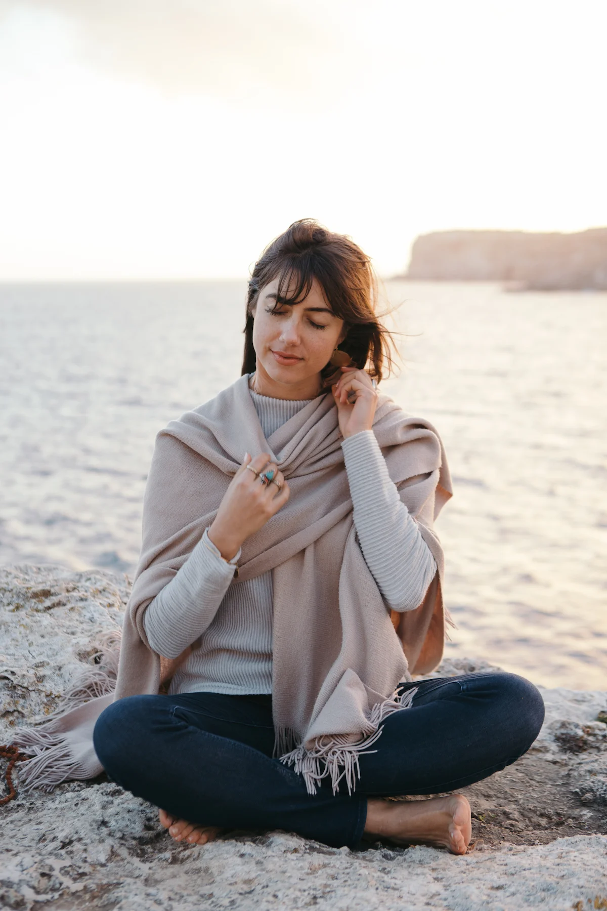 Kaeli - yoga teacher + DJ