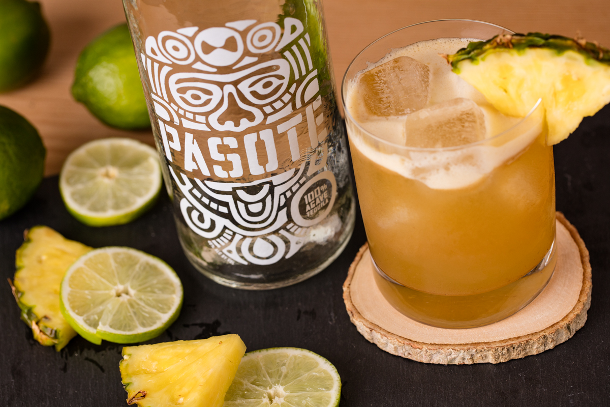 3Badge_Cocktails_Dec2016_3Z2A7303_hi.jpg