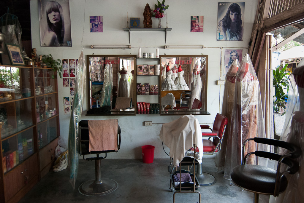 Wedding studio after hours, Thasala