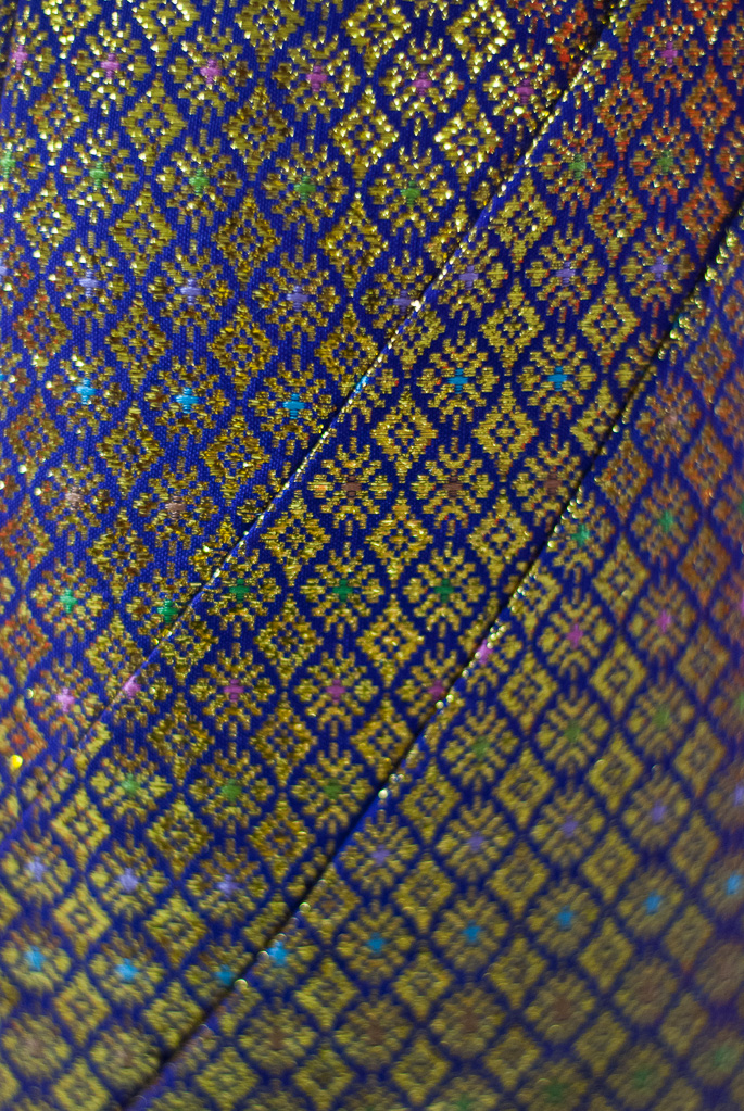 Up close and personal with Thai silk, Chokdee Fabric Shop, Nakhon Si Thammarat City