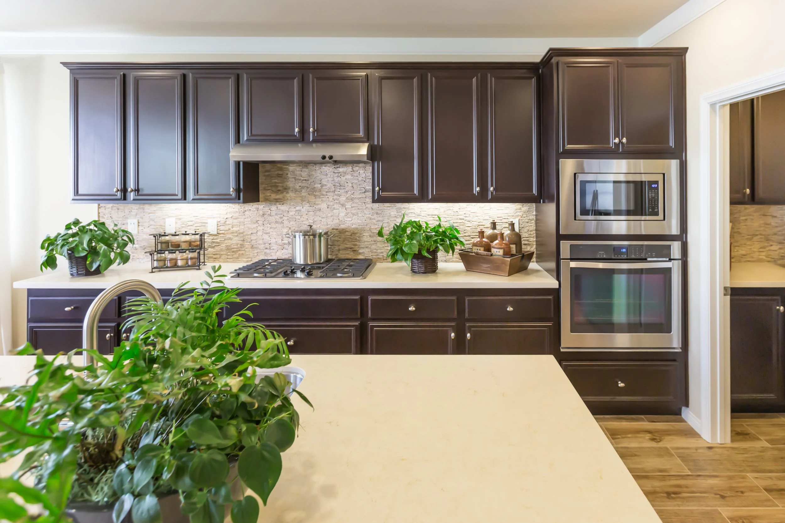 dark-cabinet-kitchen-real-estate-photography.jpg