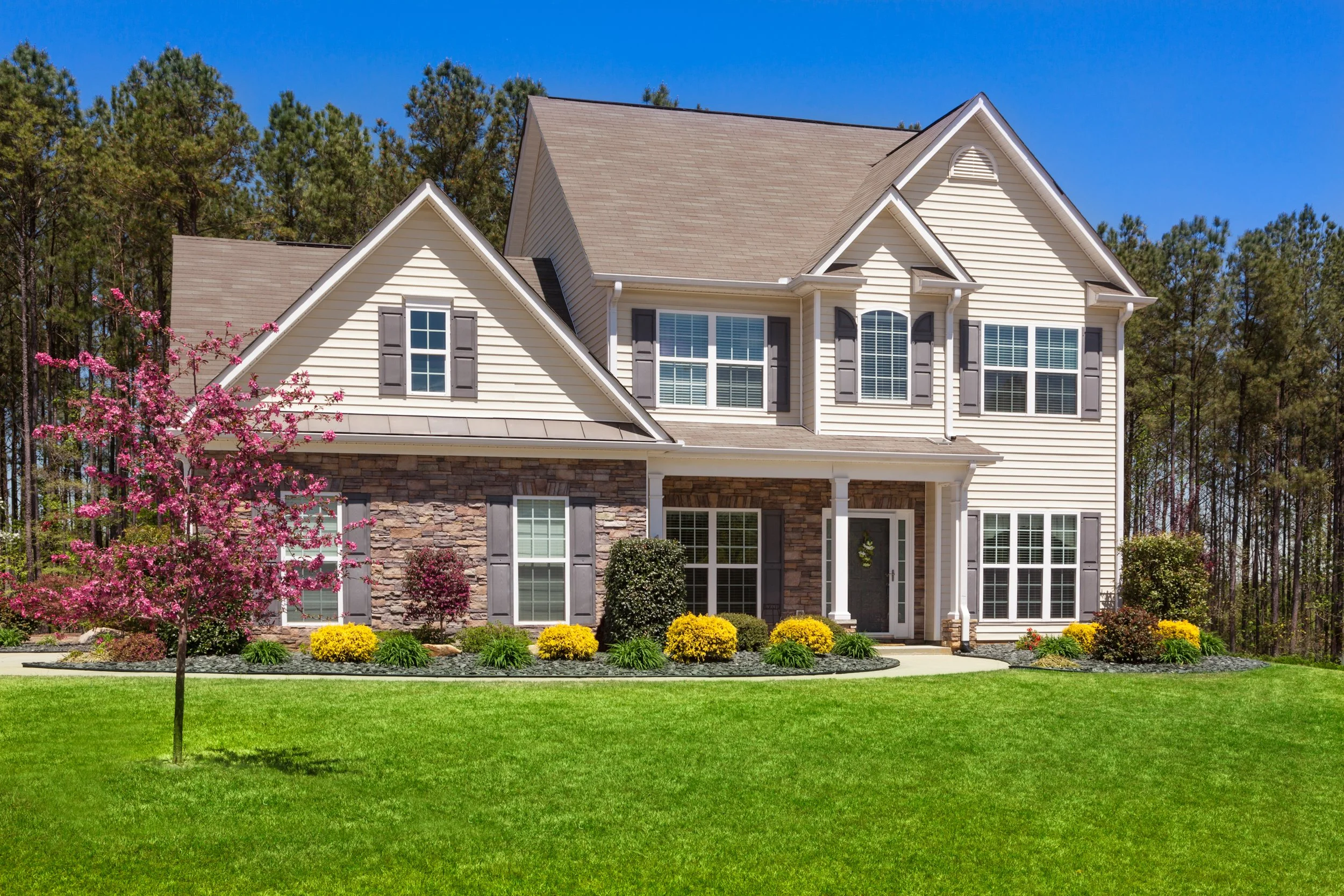 luxury-colonial-home-exterior-photography.jpg