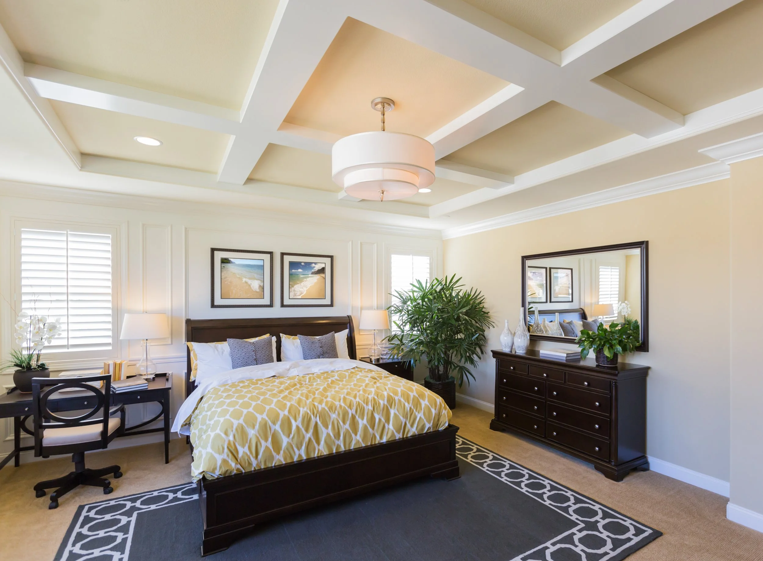 primary-bedroom-coffered-ceiling-real-estate-photography.jpg