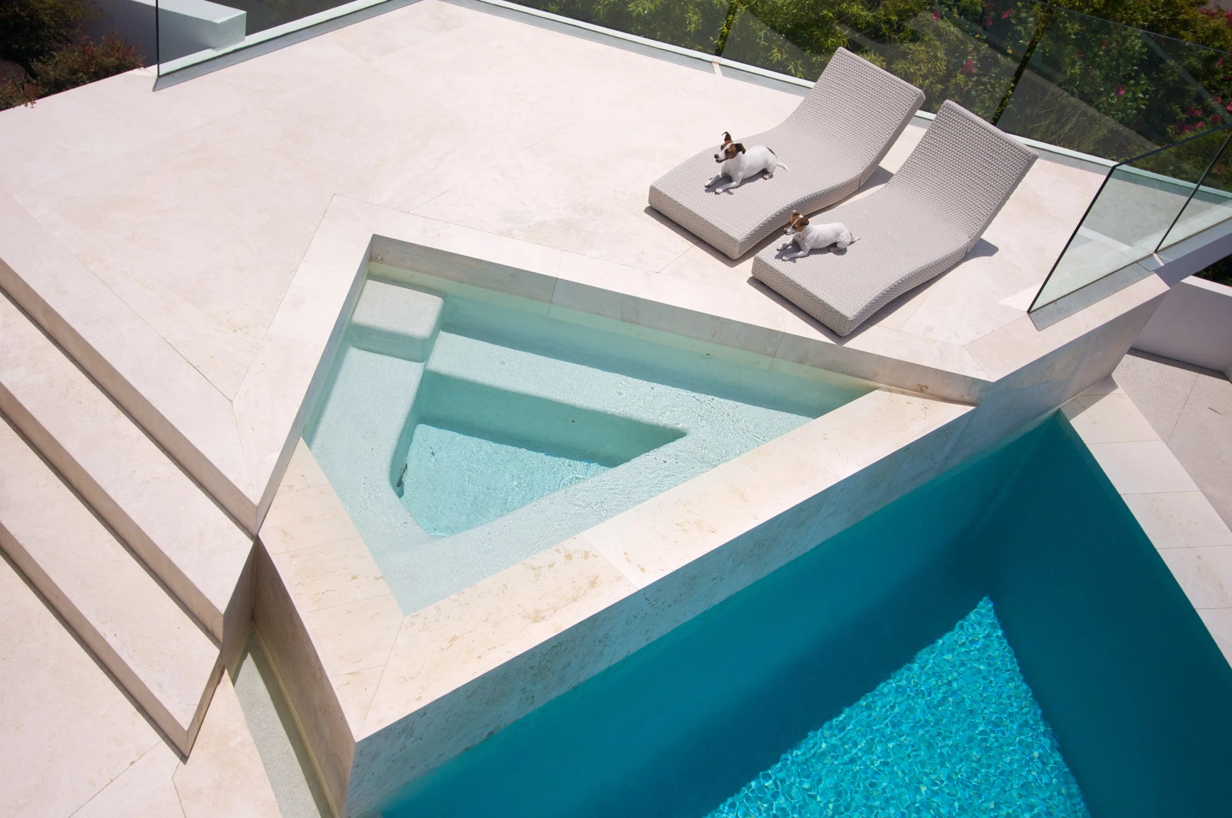 luxury-pool-real-estate-photography.jpg