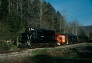 We also used a C-420 on the passenger train, hauling 60 passengers between the photo locations. Here it is seen near the north end of the line at Blair.