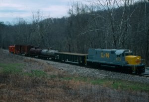 Here 1315 is posed at Kudzu Hill.