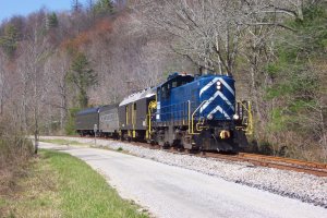 The passenger train with engine 5308 performs a runby at milepole 1, the site of the original railyard used for sorting railcars for the Manhattan Project.
