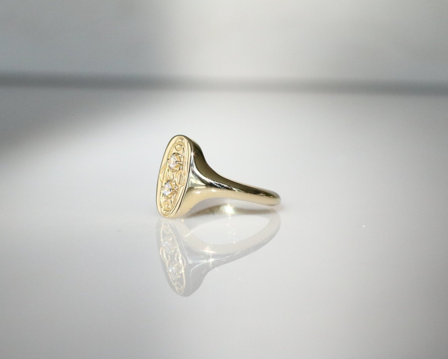 Oval+Chart+Signet+Ring_3.jpg