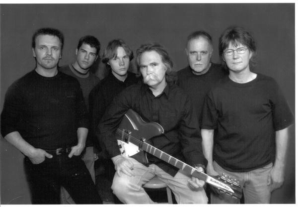 Rob Jackson and the Diehards, 2001, L-R: Greg Floyd, Ryan Thomas, Willie Dyer, Rob Jackson, Don Wirth, Danny Summerville