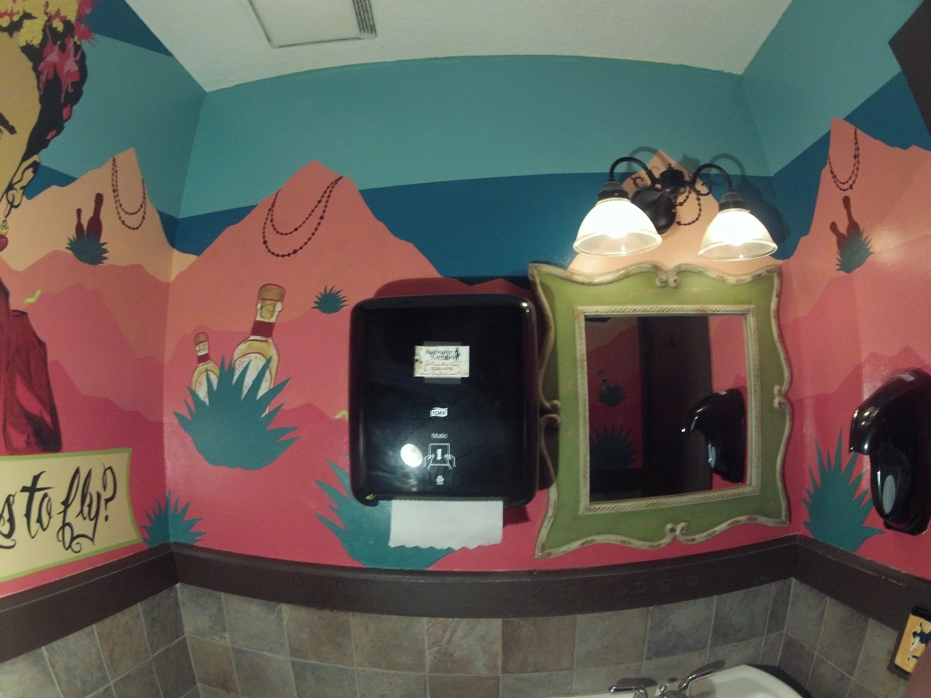 "FRIDA'S ROOM" RESTAURANT TACOLU