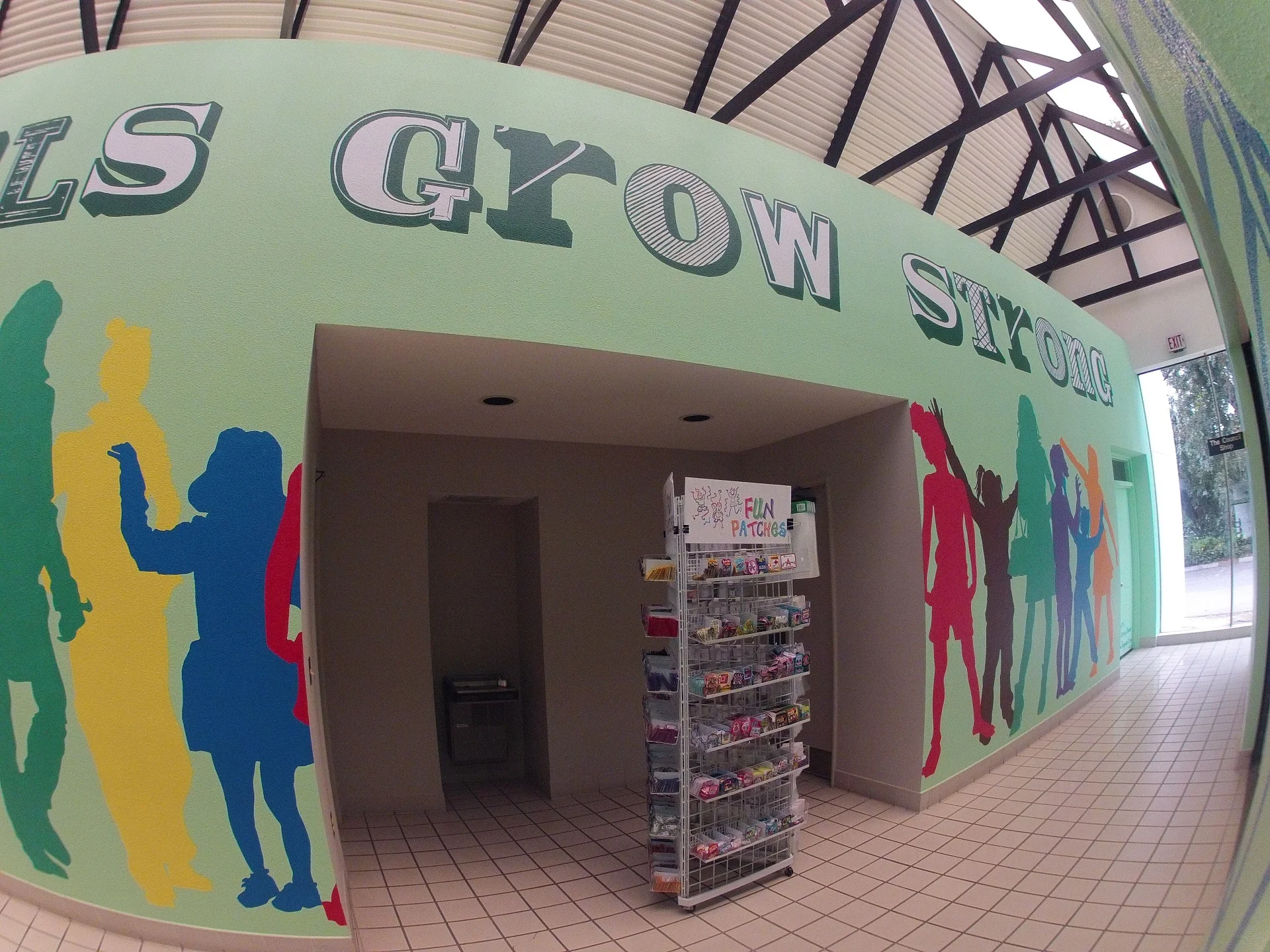 "GIRLS CAN DO ANYTHING" GIRL SCOUTS OF GATEWAY COUNCIL