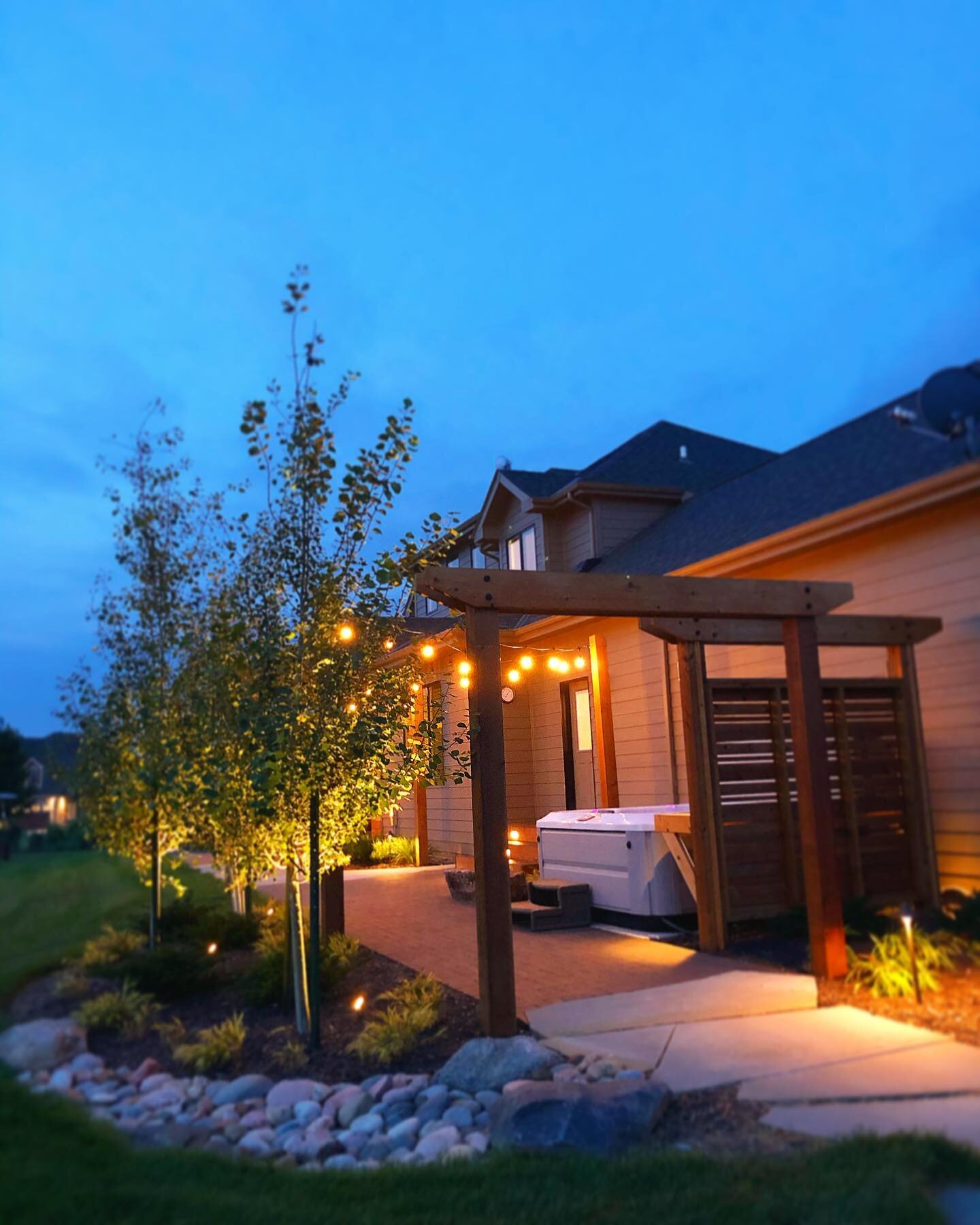 Landscape lighting is an integral element to any well designed space.  During the winter months, the value of outdoor lighting is heightened as hours of daylight fade. 

#landscapelighting #patiodesign #landscape #lightingdesign #craftsmanship #omaha