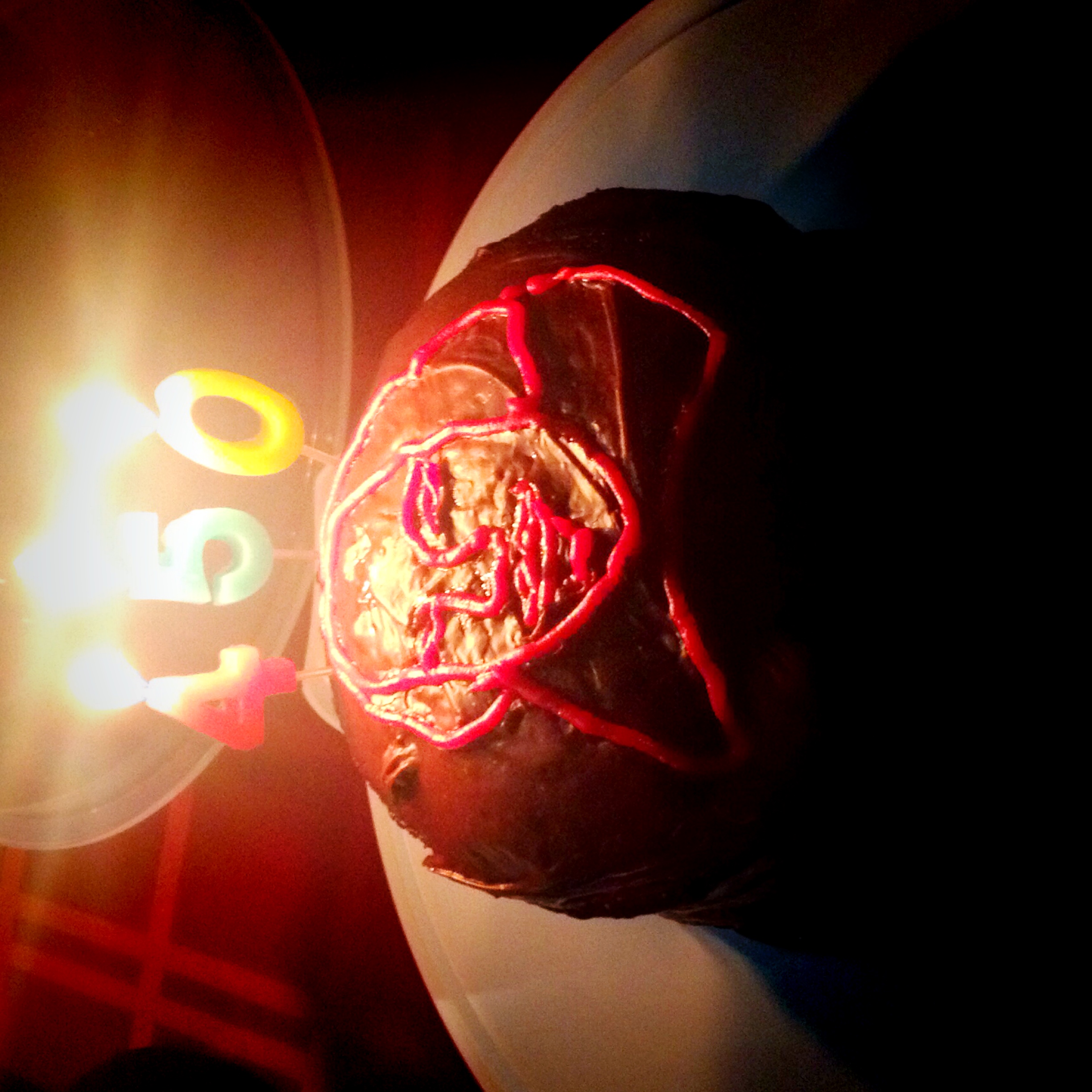 The cake.