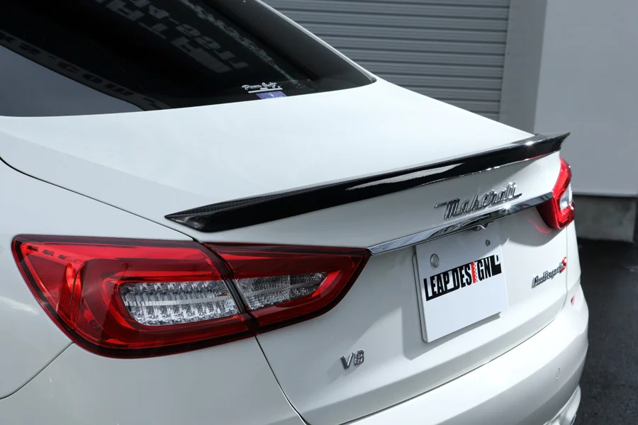 quattroporte-r-spoiler.jpg