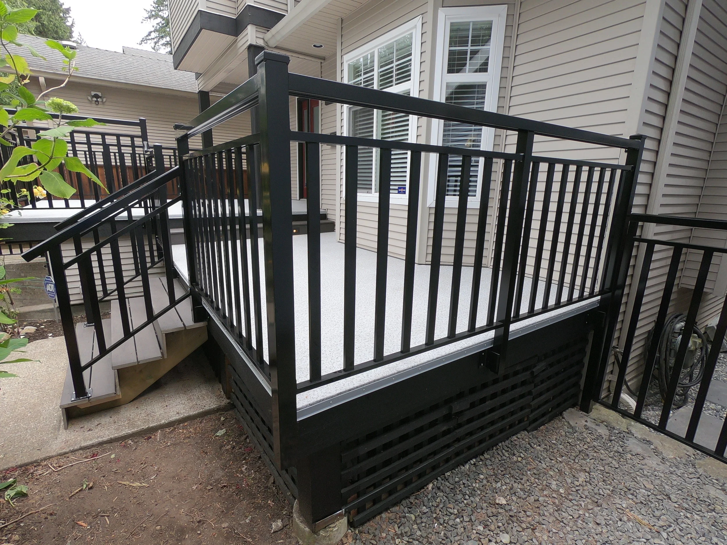 North Vancouver Deck Builders