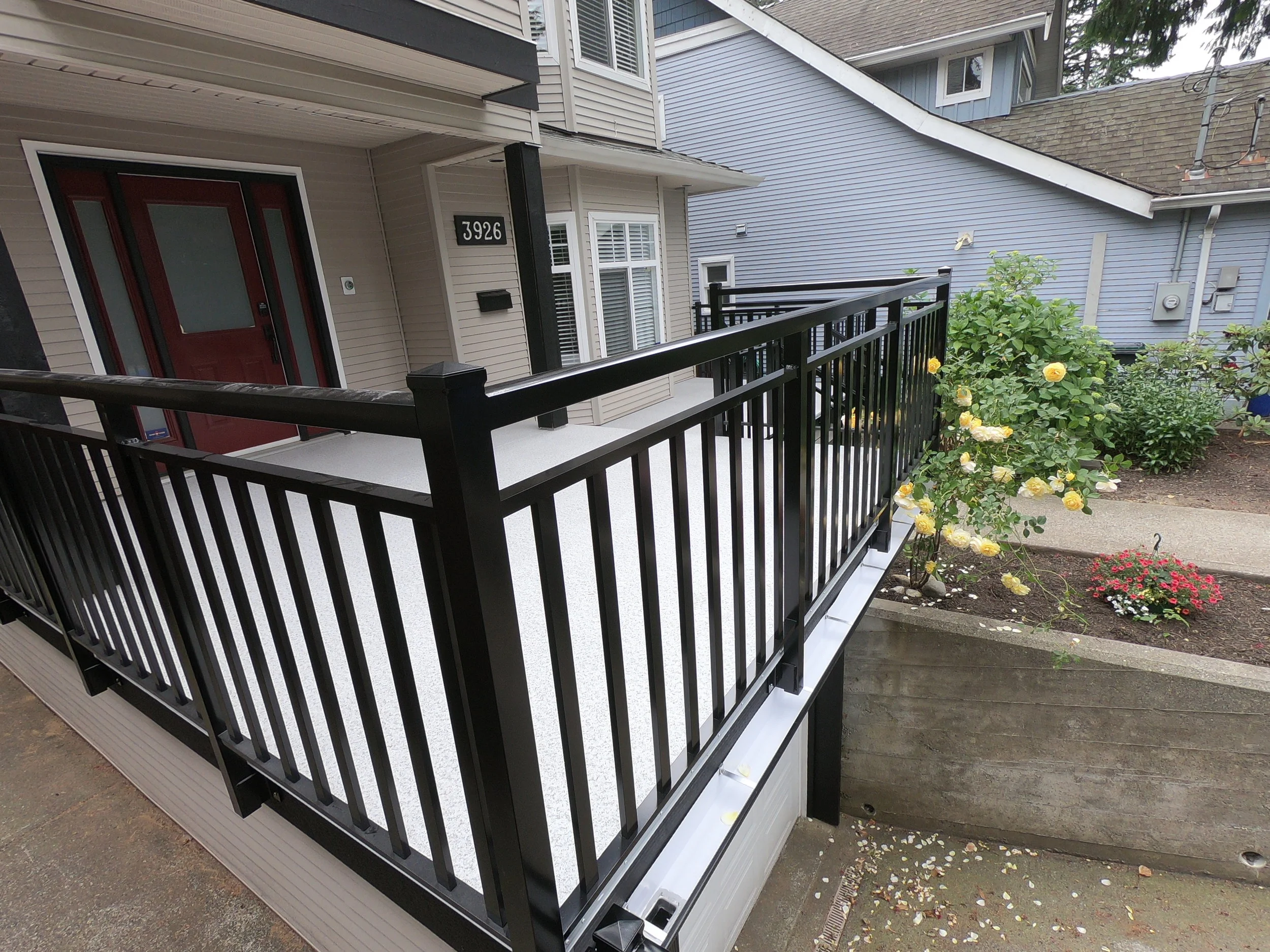 North Vancouver Deck Builders