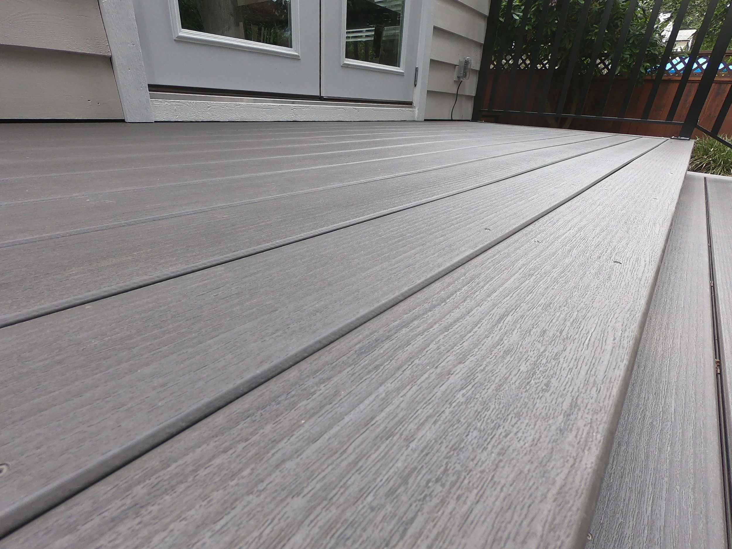 North Vancouver Deck Builders