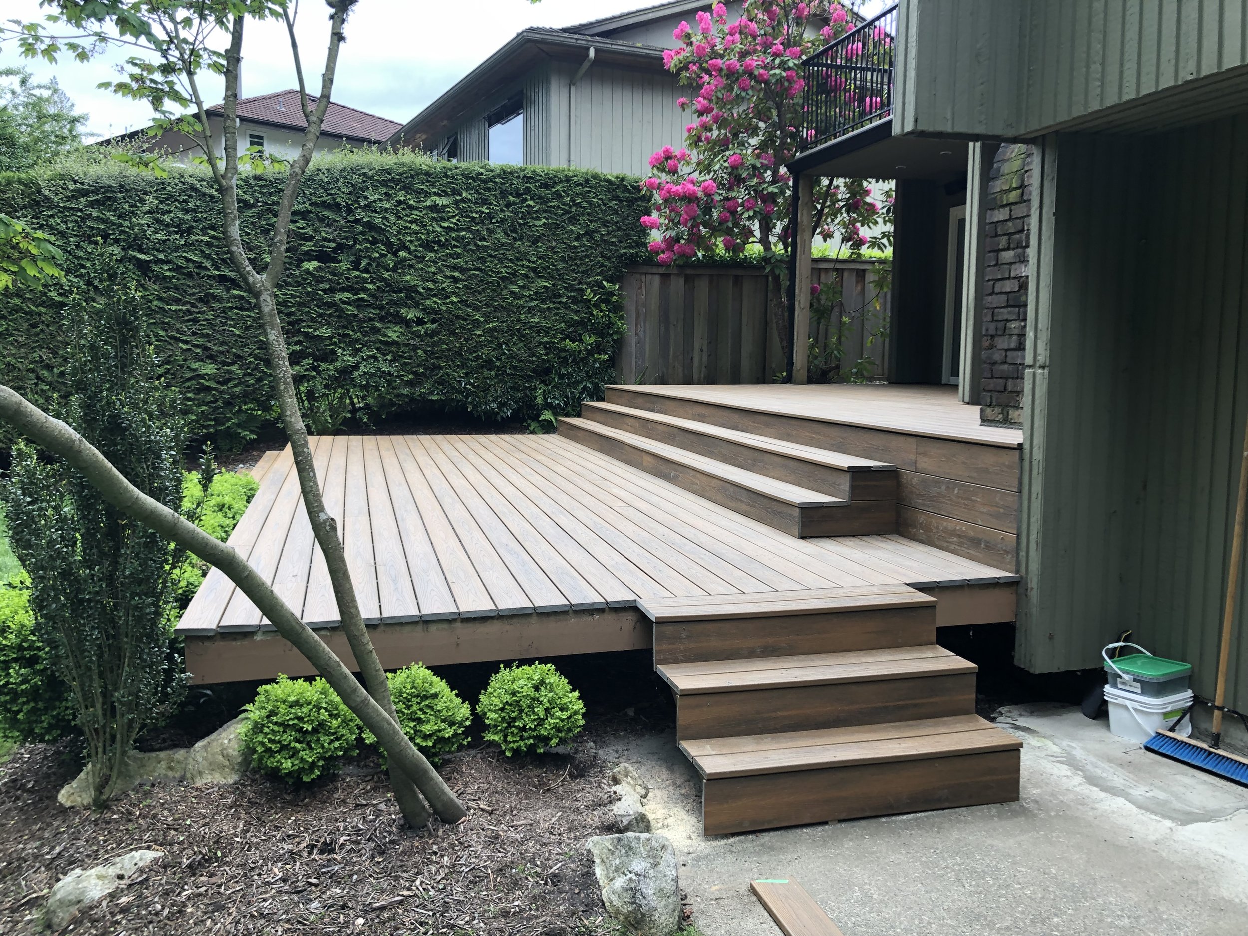 North Vancouver Deck Builders