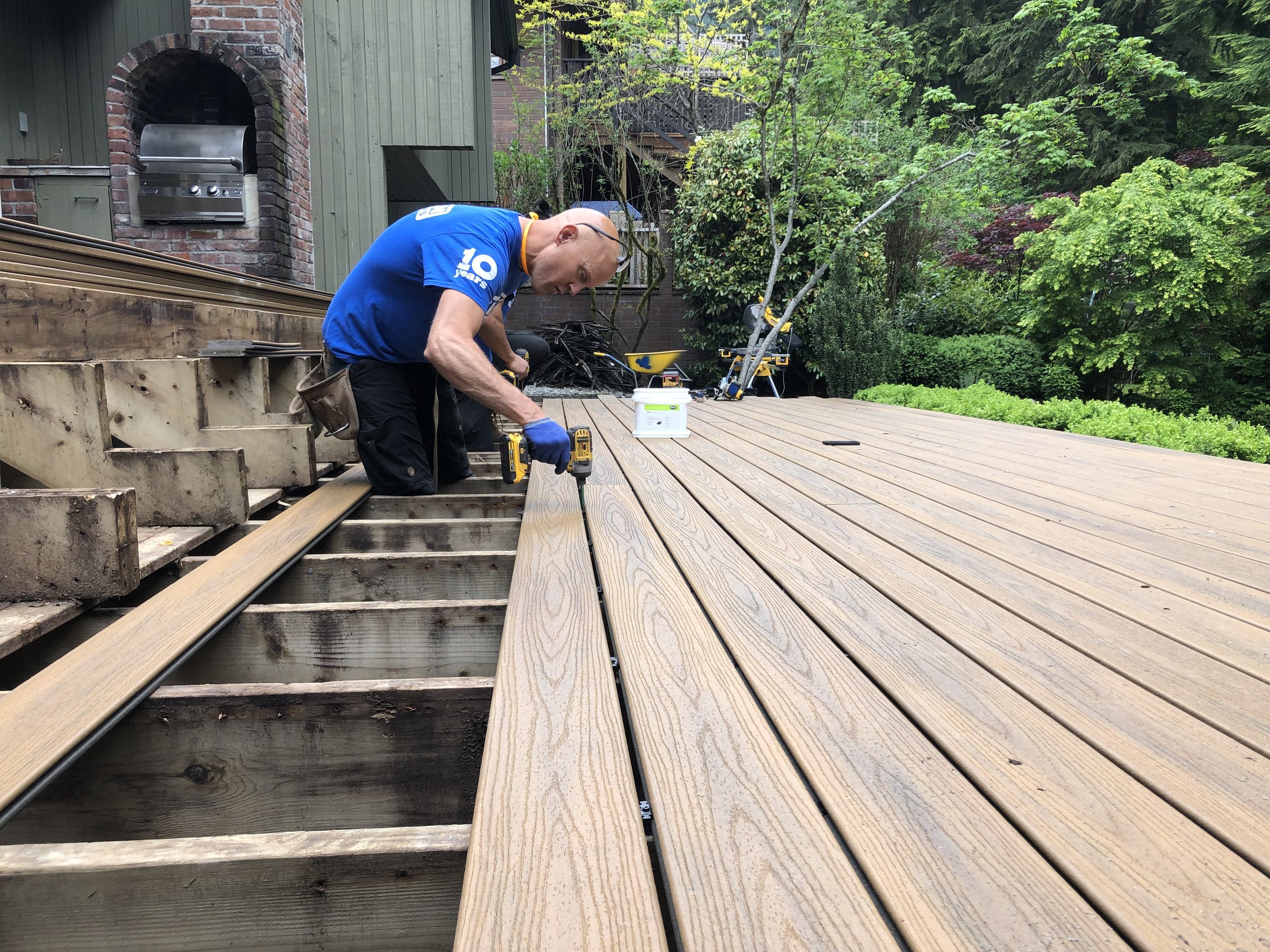 North Vancouver Deck Builders