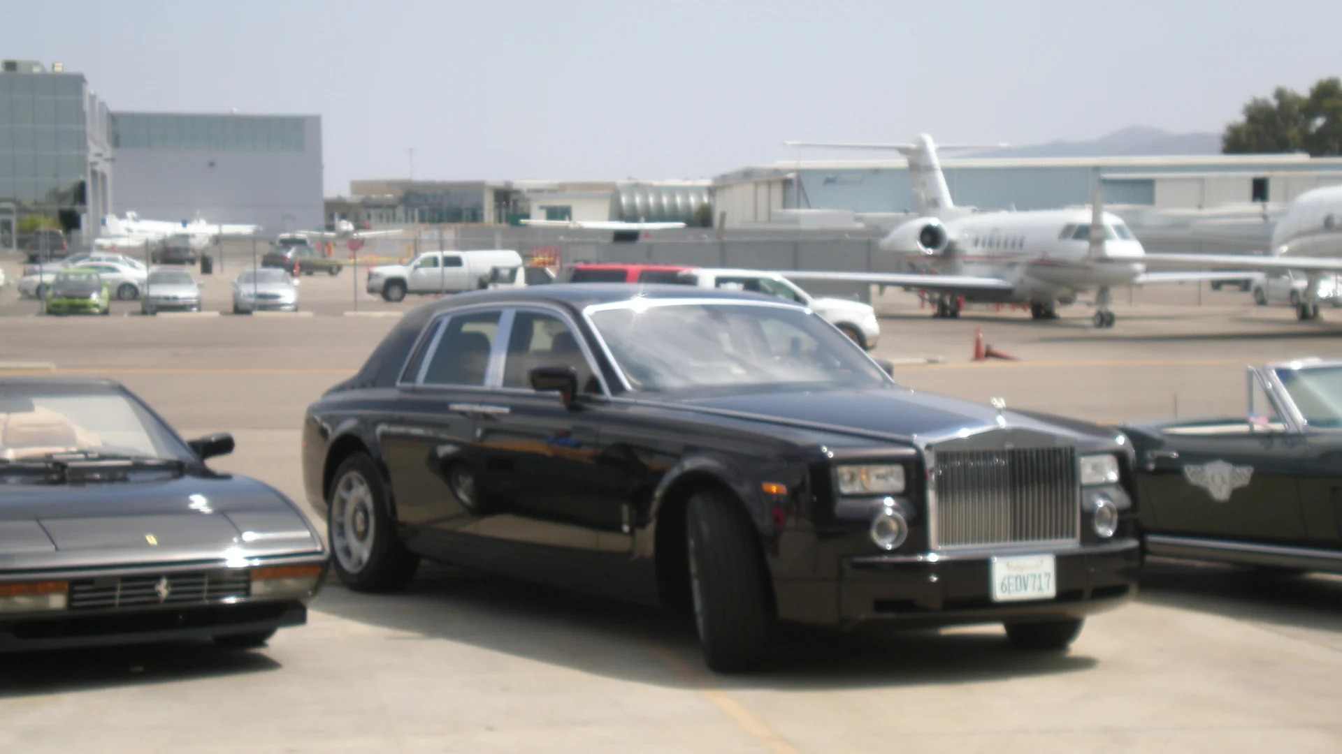 v800265782214.jpg