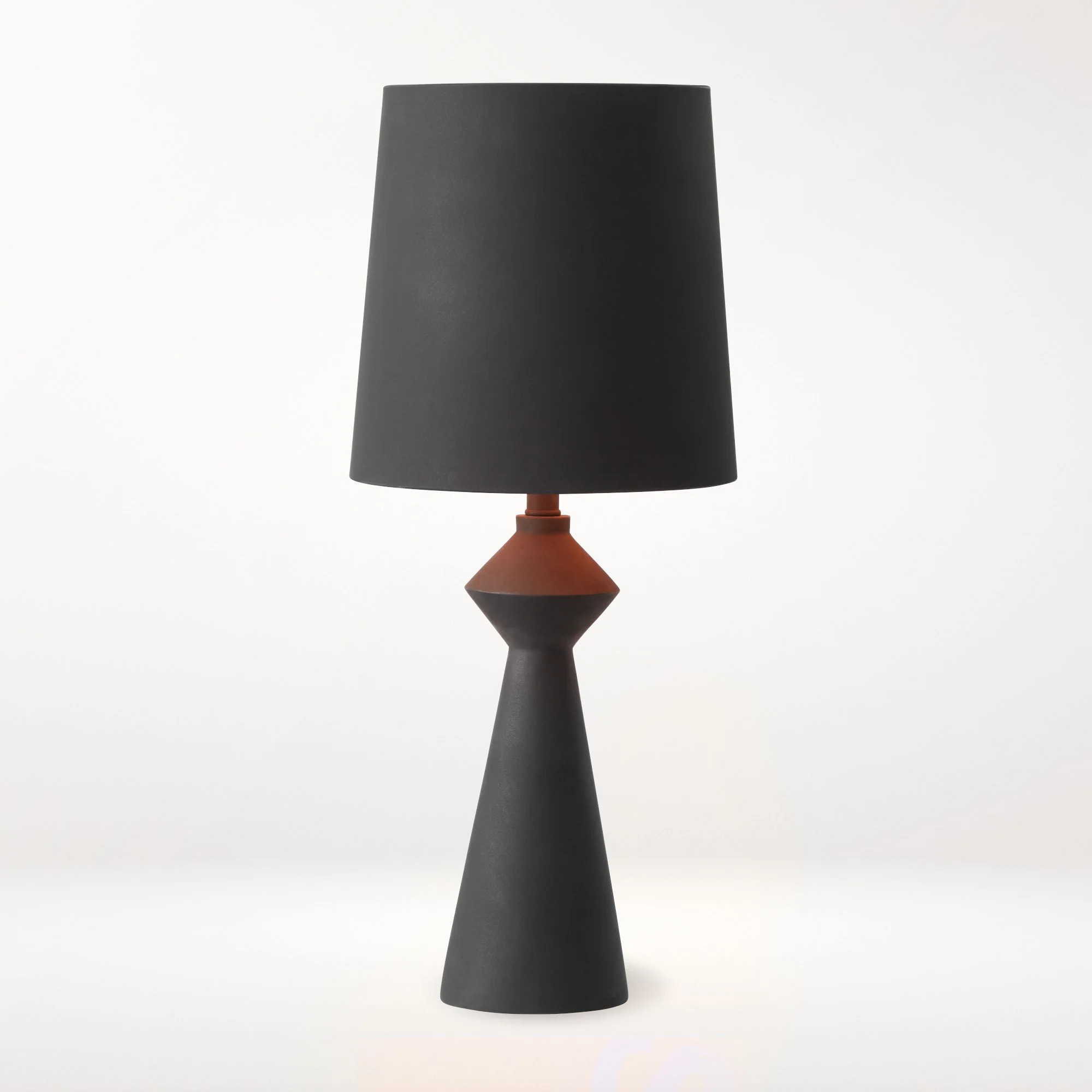 ingrid-table-lamp-xl-1.jpg