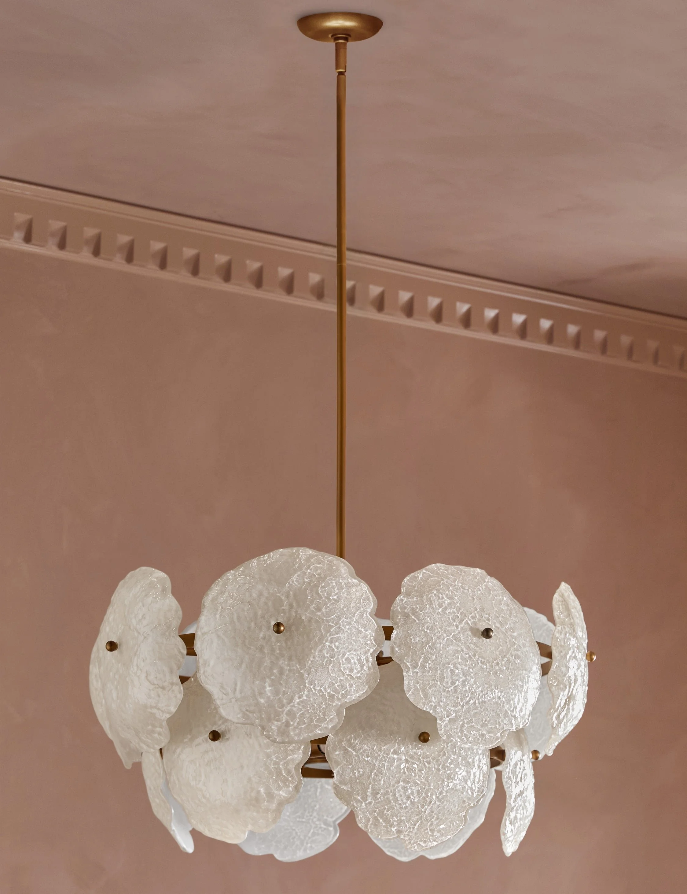 Lulu-and-Georgia_AlmiciTieredChandelier___A0661891_1_Product.jpg