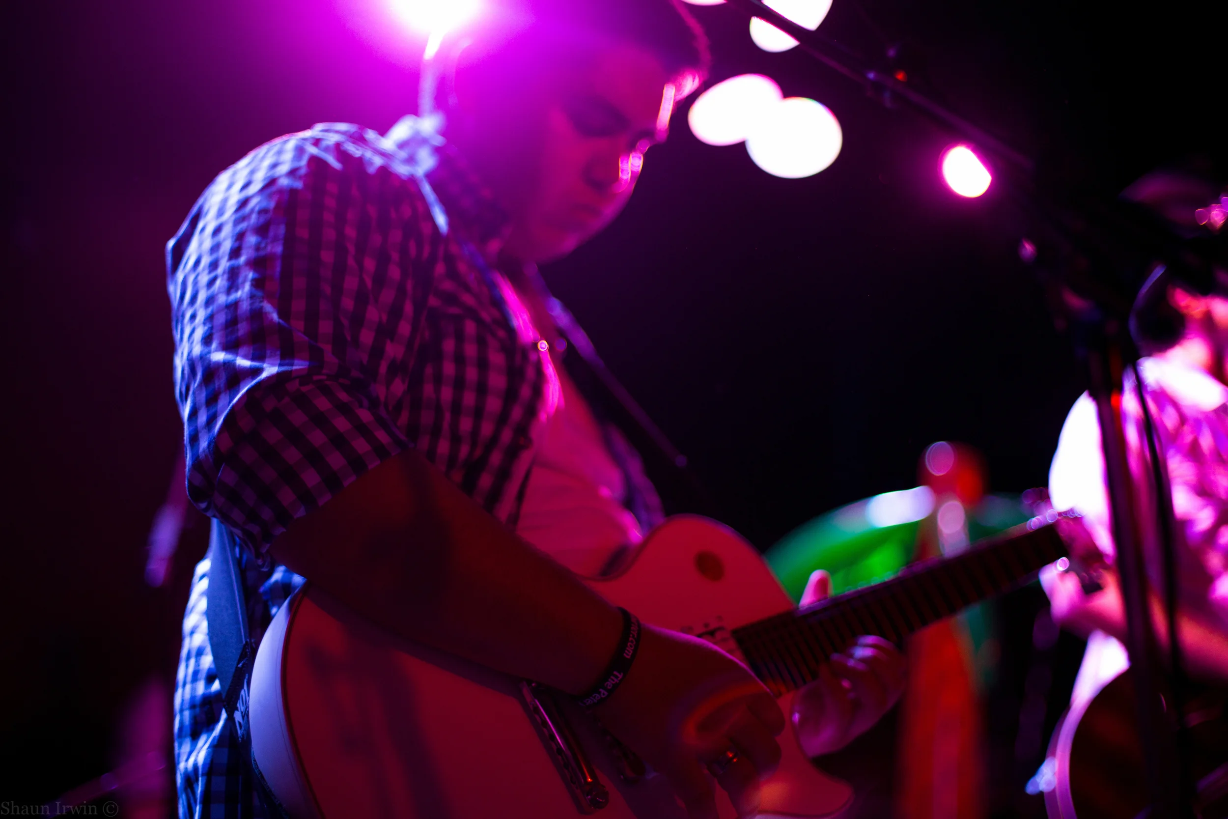 Live with Peter McWhirter Band