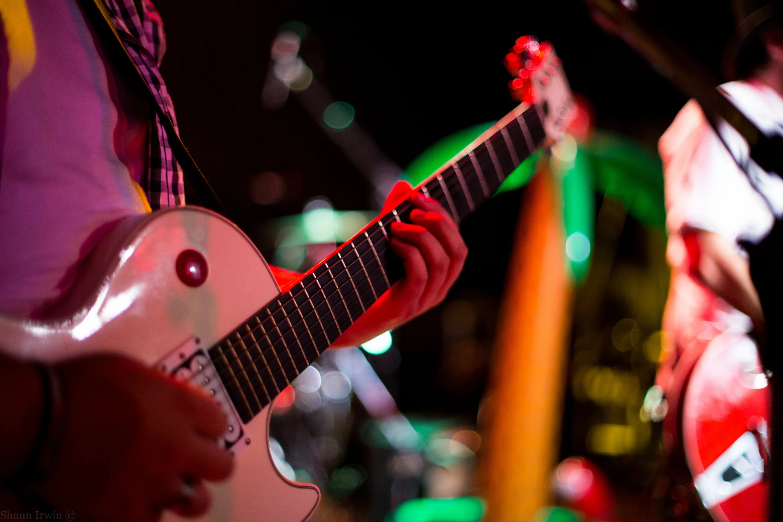 Live with Peter McWhirter Band