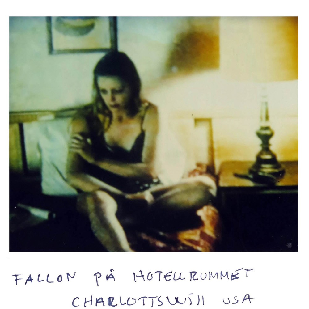 FALLON in the hotel room Charlottesville USA
