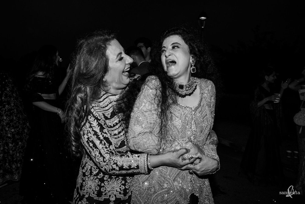 Both mum's had found a dance zone of their own