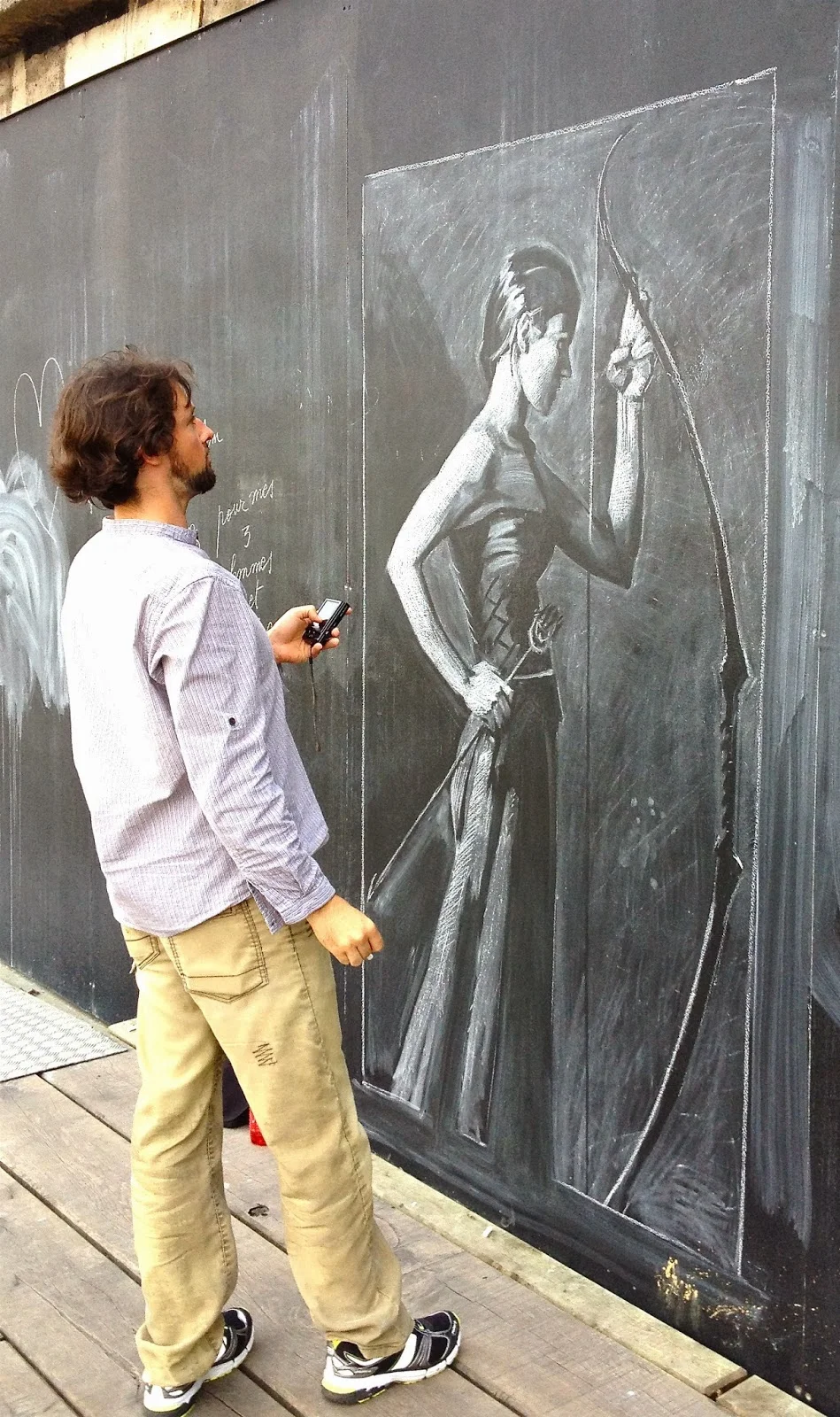 Drawing in Paris