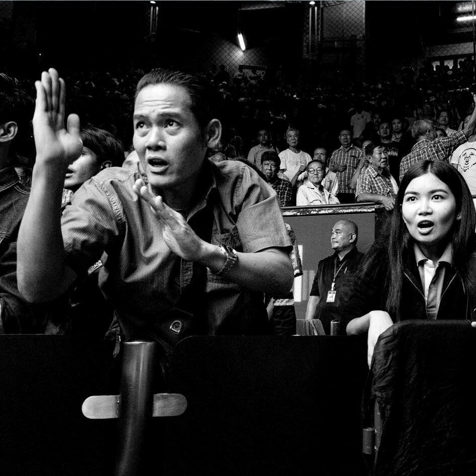 (Image 2 of 2) Ringside action at the Rajadamnern in Bangkok.
.
.
.
.
.
.
.
.
#muaythai #photojournalism #photojournalist #documentaryphotography #thaiboxing #monochromephotography #blackandwhitephotography #thailand #featureshoot #blackandwhite #myf