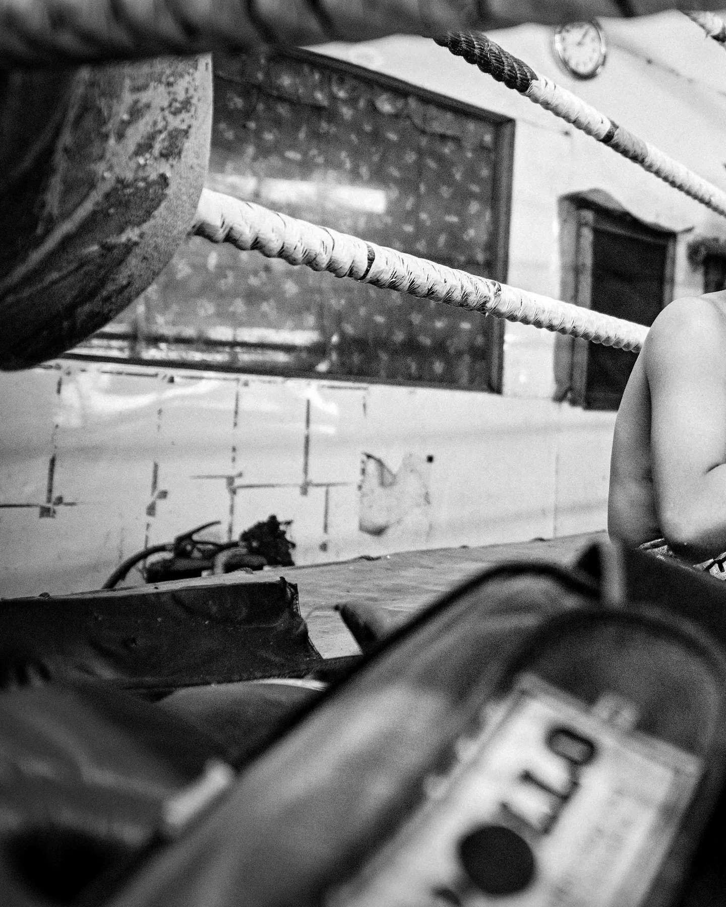 A young fighter wraps his hands before shadowboxing at 96Penang.#muaythai