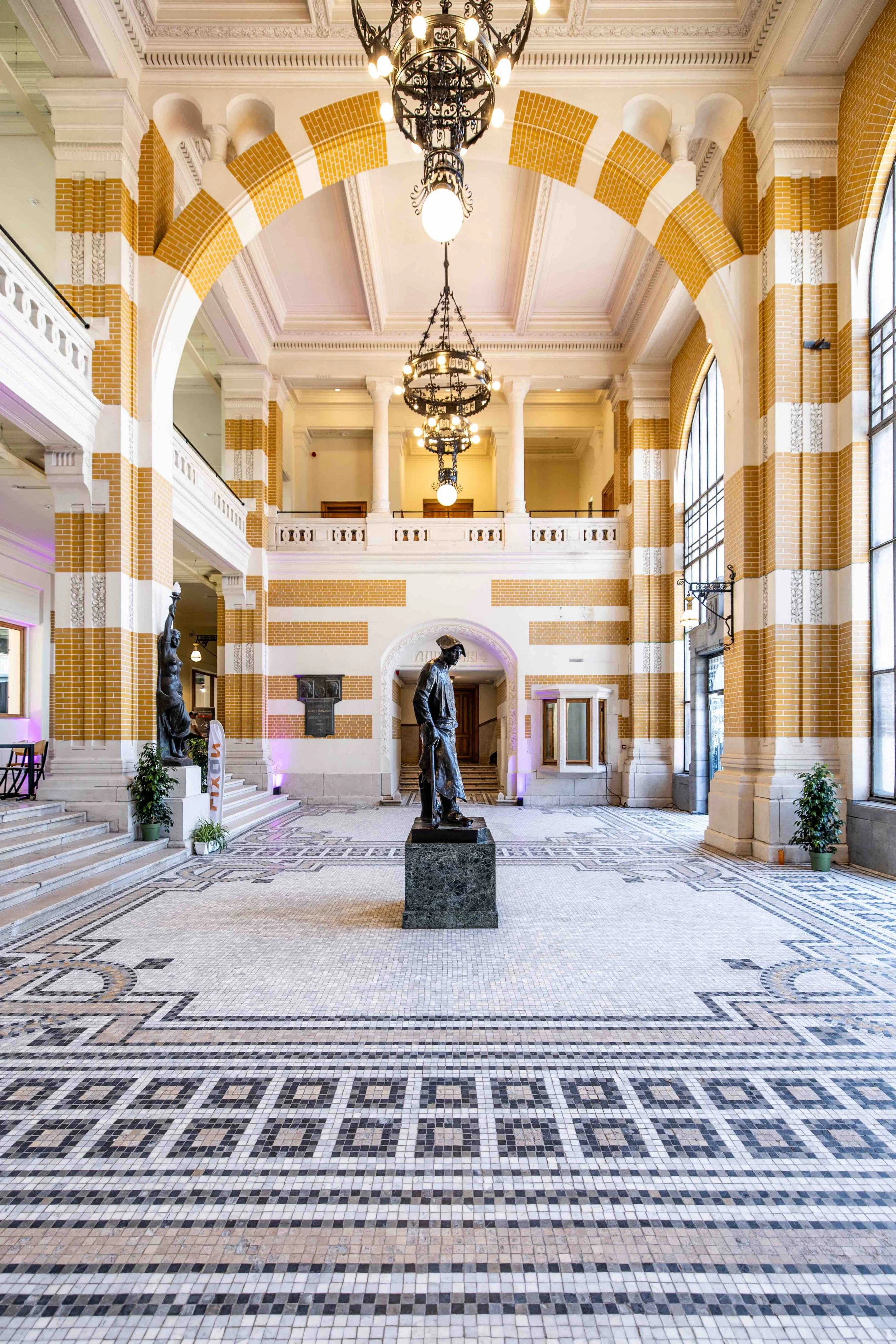 1_Campus Charleroi_Charleroi-Bouwmeester.jpg
