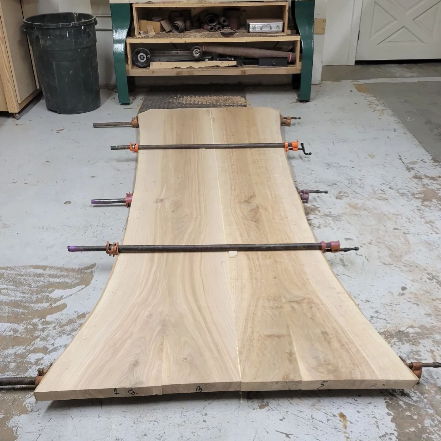 Ash dining table in the clamps.

#woodfurniture #handcrafted #madeinmilwaukee