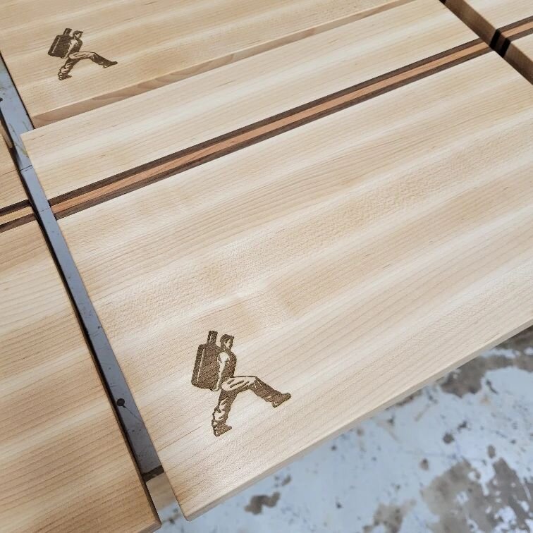Custom engraved cutting boards for @thecentralstandard 

#woodworking #madeinmilwaukee
