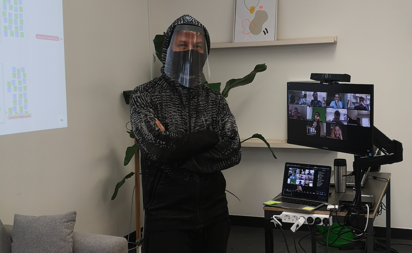 Bildschirmfoto 2025-12-27 um 22.29.47.png