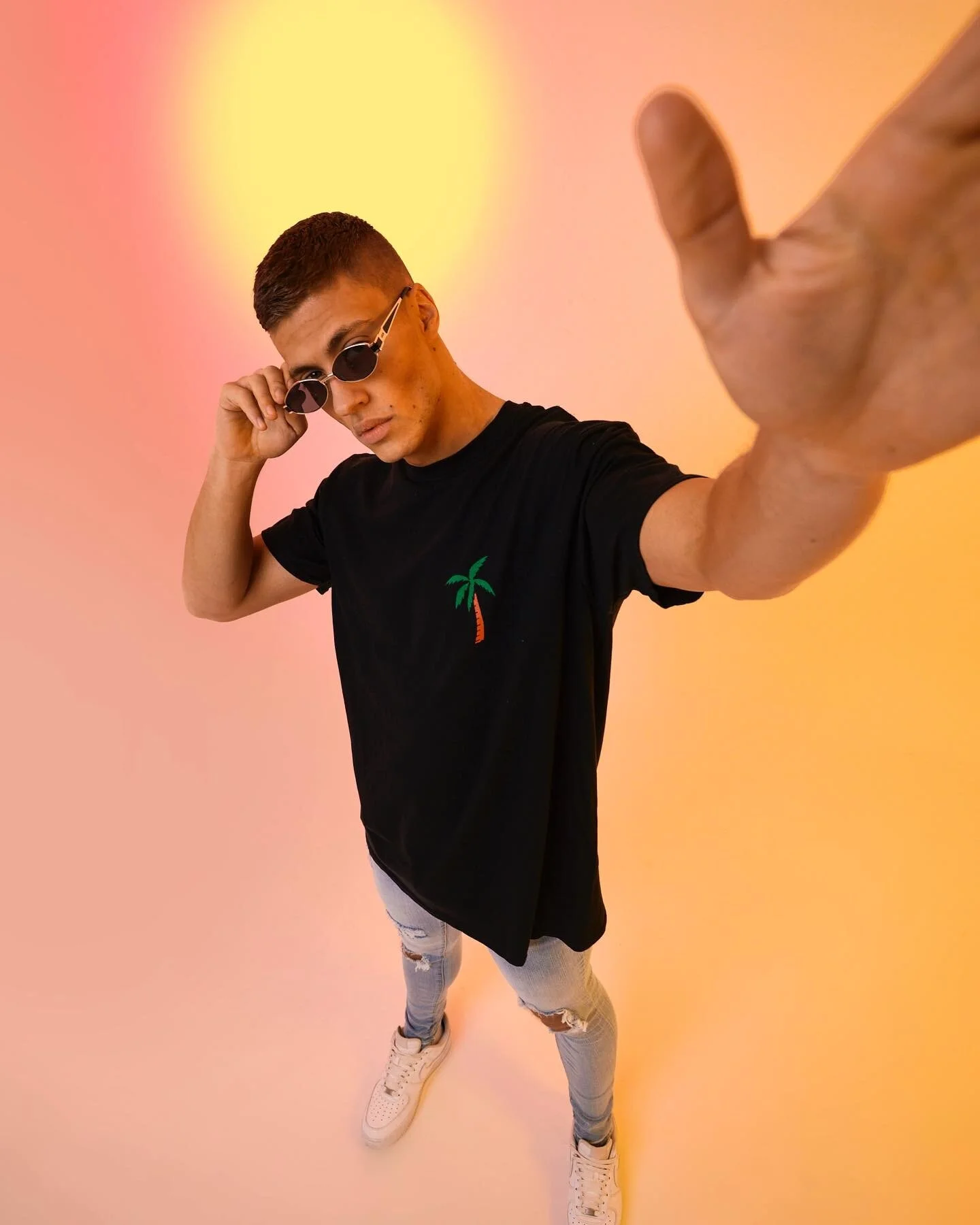 Recent work for @boohoomanofficial for the new Oz capsule. -
- @tessakerrs 
- @maxhamilton_ 
-
-
-
-
-
#photography #photographer #studio #fashion #fashionphotography #fashionphotographer #mensfashion #mensfashionpost #freelance #freelancephotographe