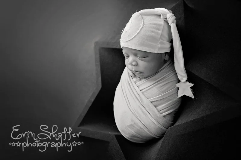 Enola 1st birthday photographer.jpg