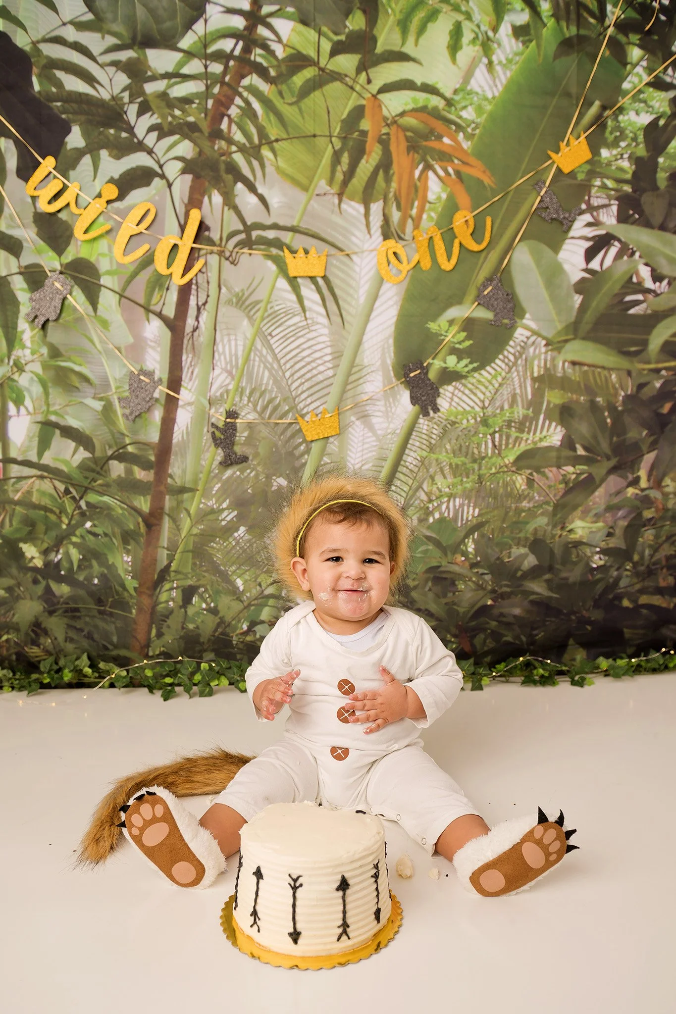 LGBTQ Cake Smash Photographer.jpg