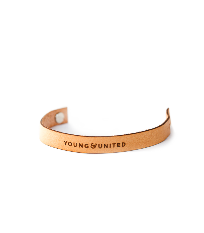 Bracelet_001_Hover.png