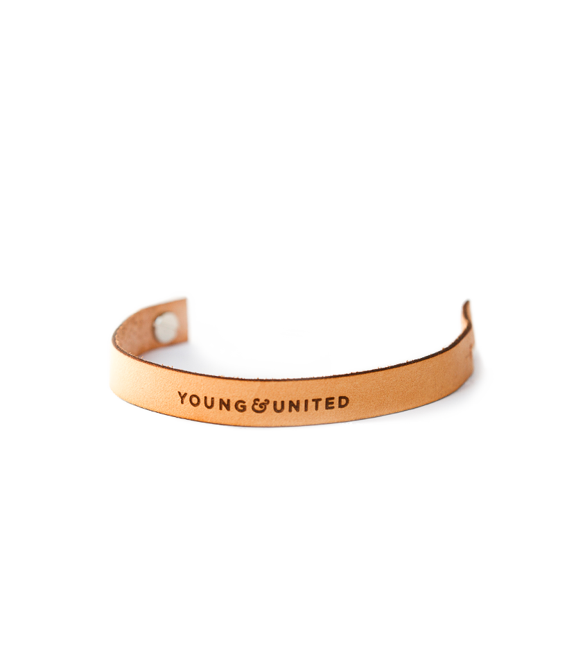 Bracelet_001_Hover.png