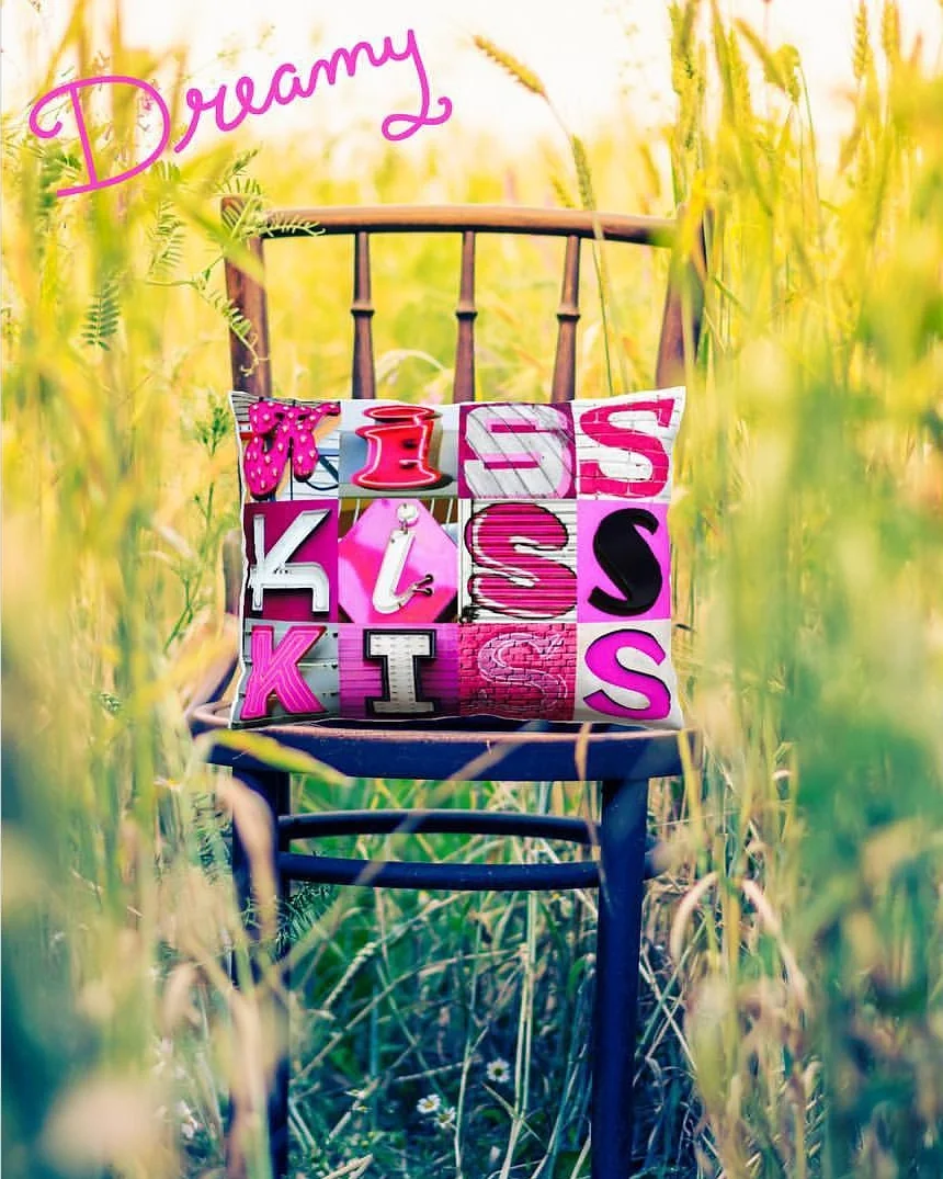 DreamyKissPinkPillowPost.jpg