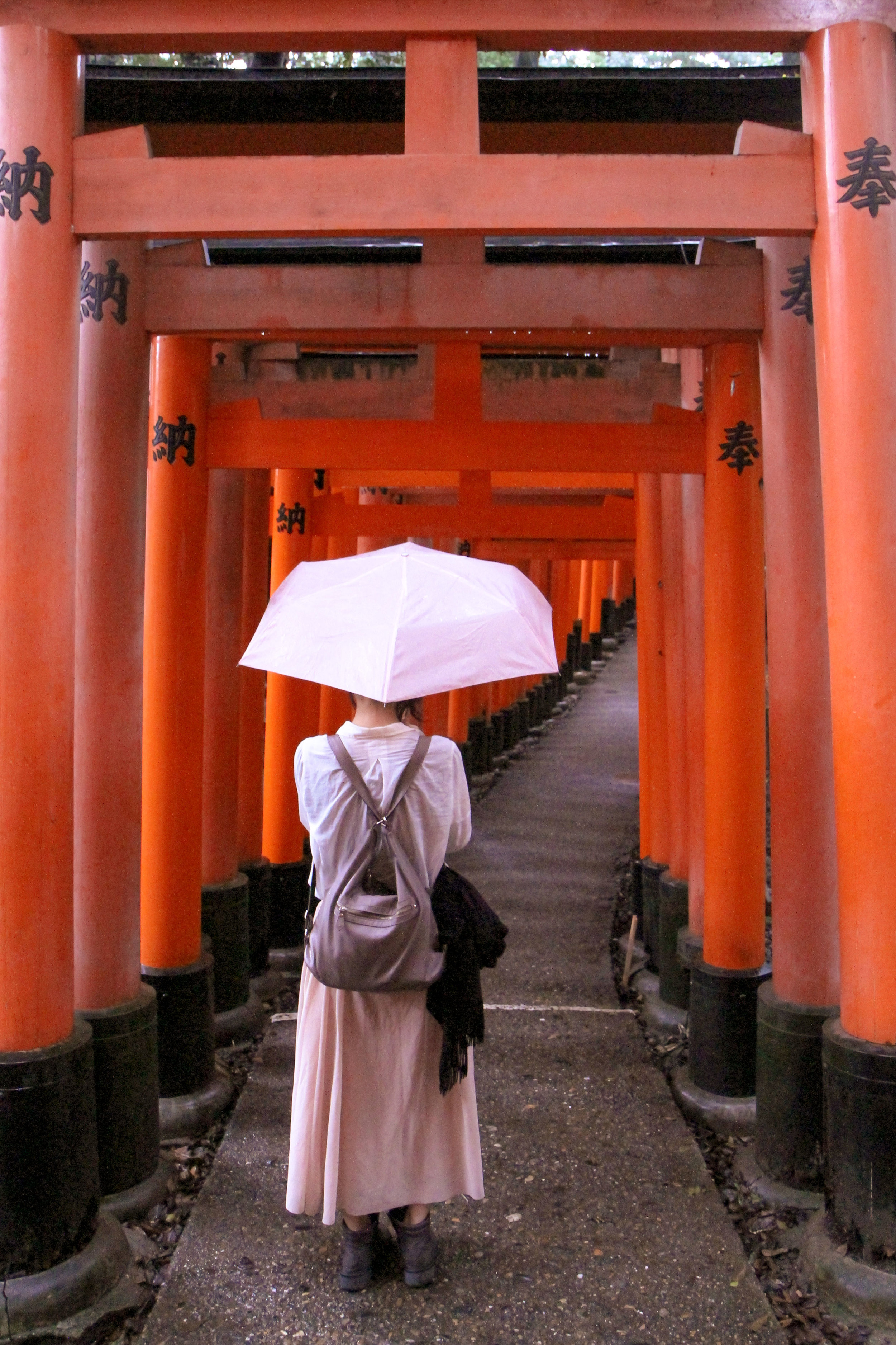 Tori-Gates-Umbrella.jpg